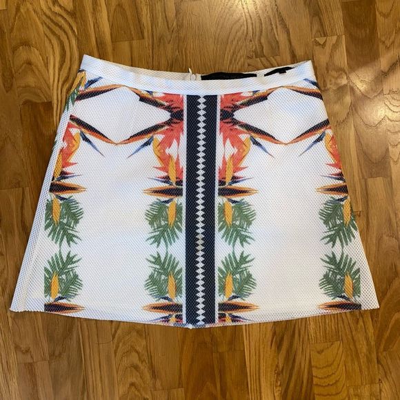 Silvian Heach Mesh Tropical Lined Beach Mini Skirt, Size Medium - Picture 3 of 13